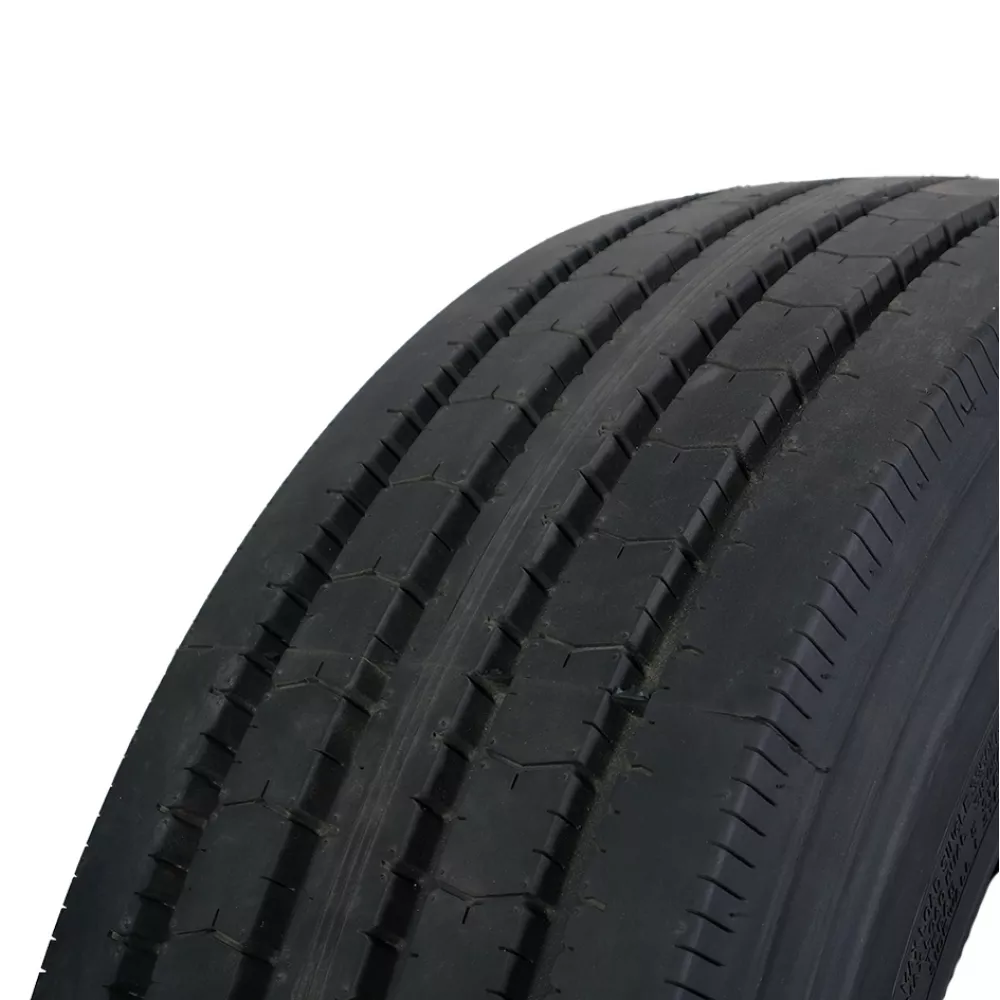 Грузовая шина 285/70 R19,5 Long March LM-216 18PR в Александровске